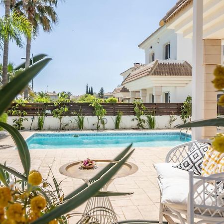 Villa Chill And Joy Paralimni Ngoại thất bức ảnh