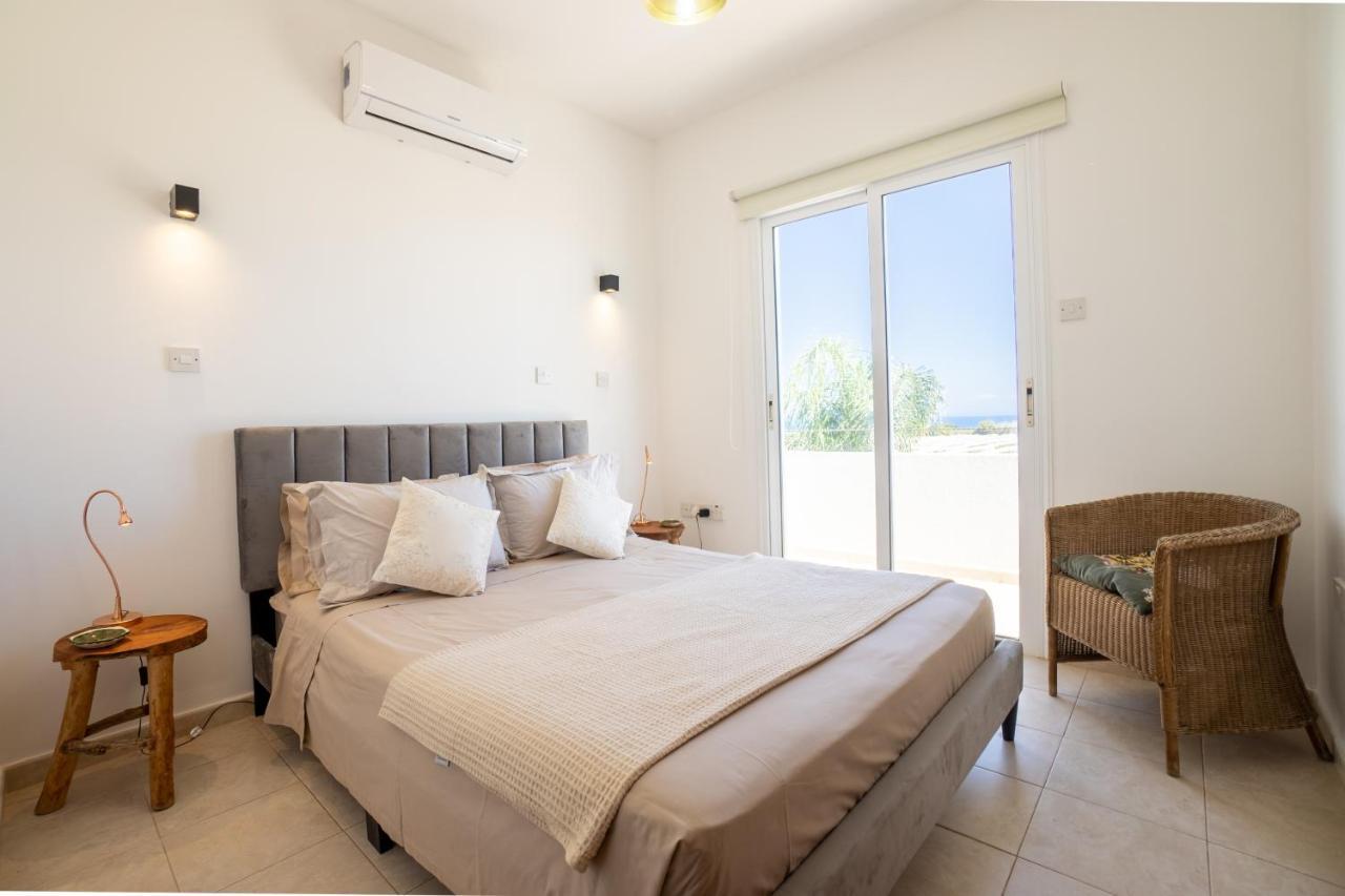Villa Chill And Joy Paralimni Ngoại thất bức ảnh